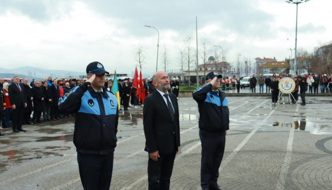 BAGIMSIZLIGIMIZ-ICIN-MUCADELE-EDEN-TUM-SEHITLERIMIZI-MINNETLE-ANIYORUZ.jpg