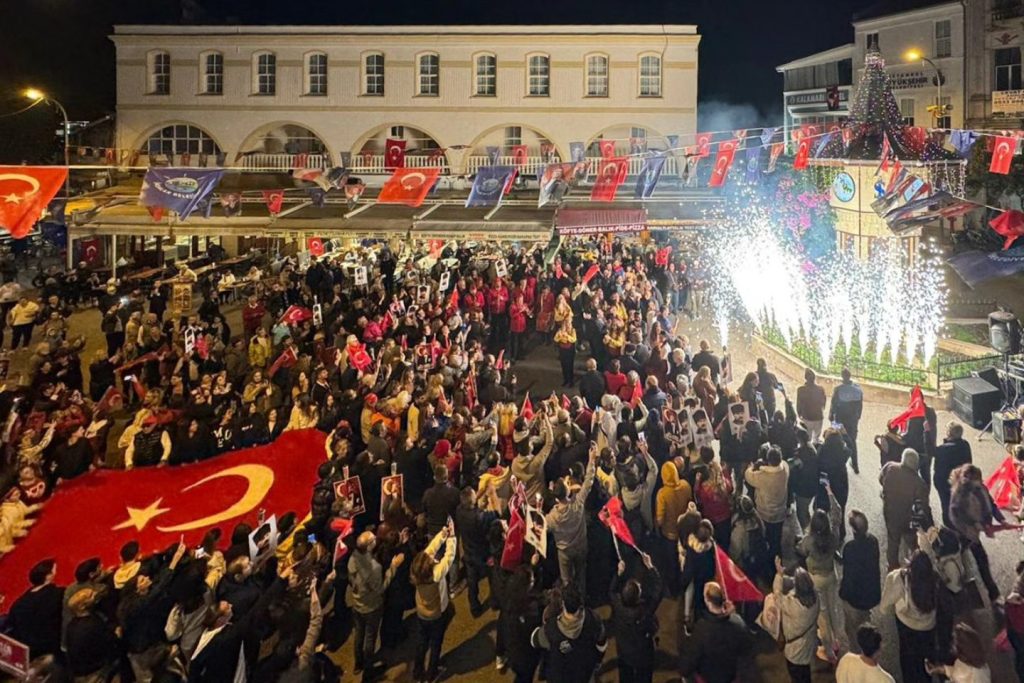 Adalar’da 29 Ekim Cumhuriyet Bayramı Coşkusu! Adalar’da 29 Ekim Cumhuriyet Bayramı Coşkusu!