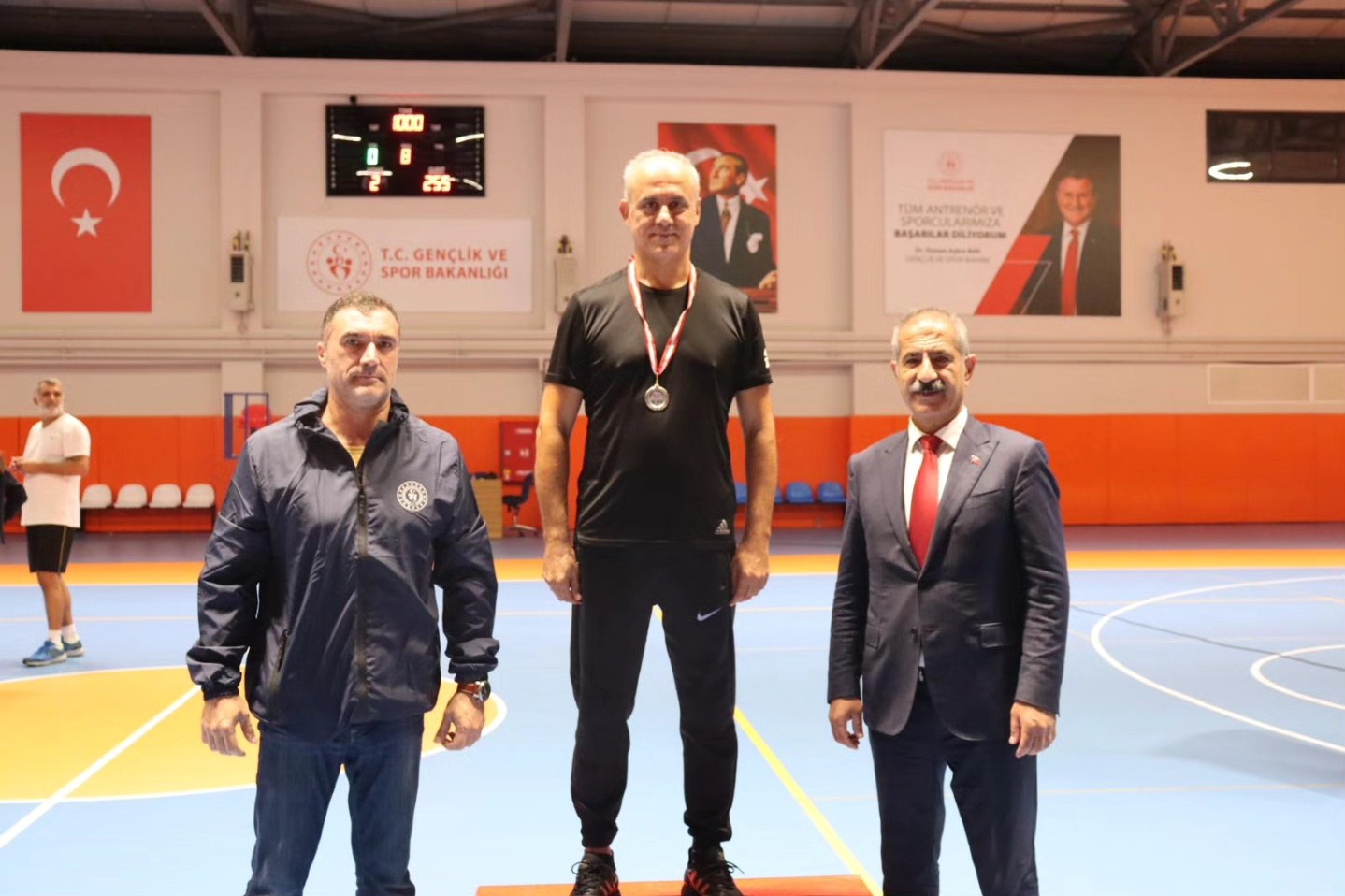 574047281_25796836289918711_710902758113422168_n 574047281_25796836289918711_710902758113422168_n