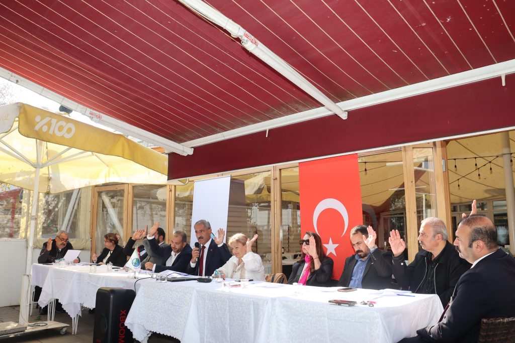 Meclis Toplantımızı Heybeliadalılarla Beraber Yaptık