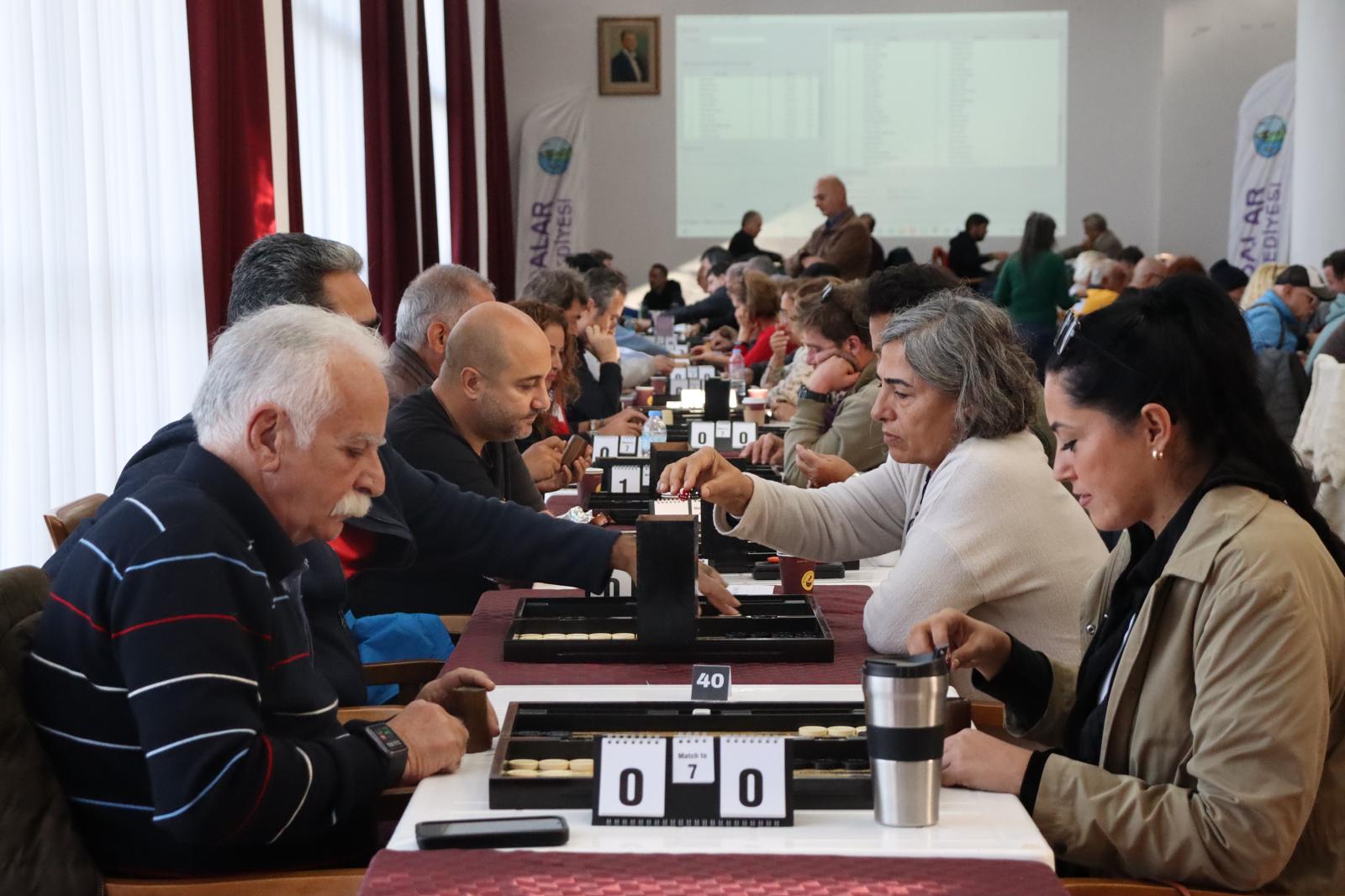 WhatsApp Image 2025-11-16 at 18.41.35 (1) WhatsApp Image 2025-11-16 at 18.41.35 (1)