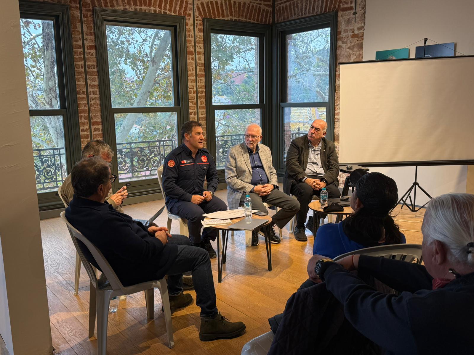 WhatsApp Image 2025-11-19 at 16.17.40 (3) WhatsApp Image 2025-11-19 at 16.17.40 (3)