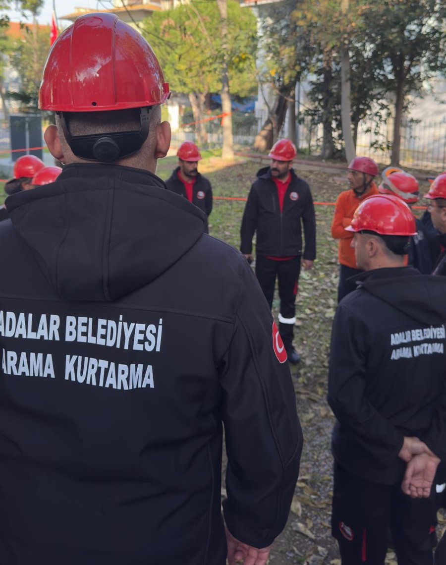 WhatsApp Image 2025-11-28 at 13.42.11 (2) WhatsApp Image 2025-11-28 at 13.42.11 (2)