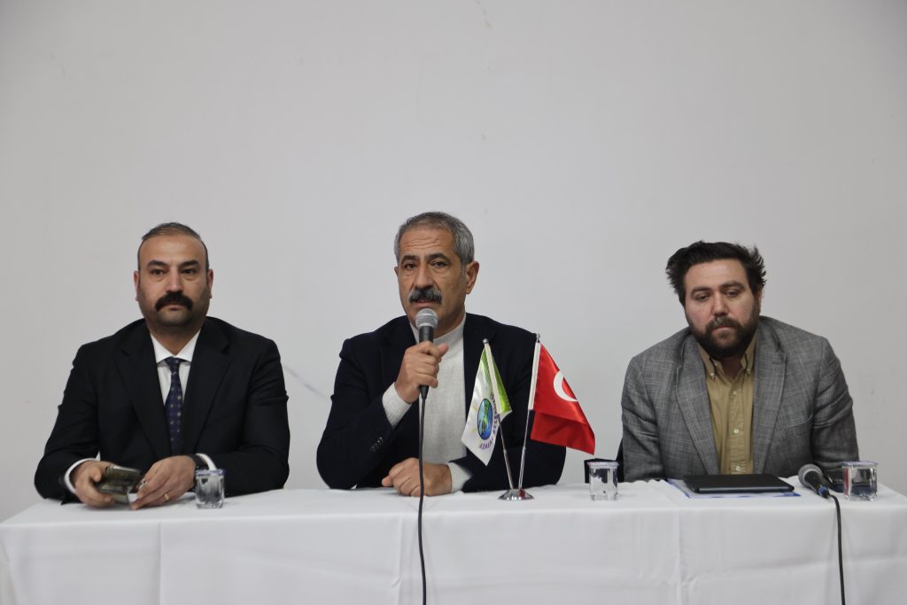 Başkanımız ve Başkan Yardımcılarımız Esnafla Bir Araya Geldi